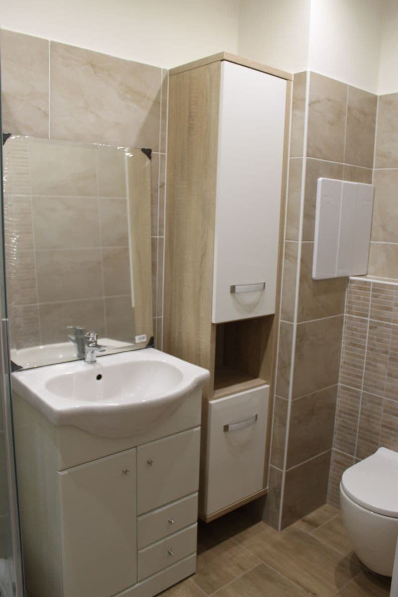 2 bedroom flat to rent, 52 m², Na Bystřičce, Olomouc, Olomoucký Region 2 bedroom flat to rent, 52 m², Na Bystřičce, Olomouc, Olomoucký Region