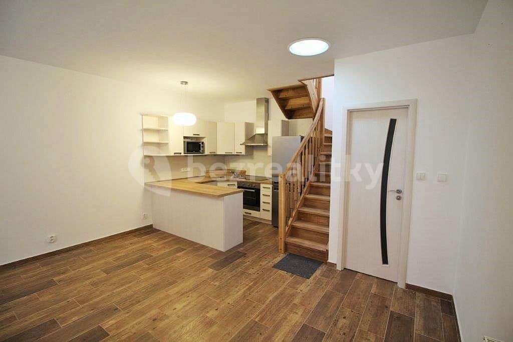 2 bedroom with open-plan kitchen flat to rent, 56 m², Plzeňská, Prague, Prague 2 bedroom with open-plan kitchen flat to rent, 56 m², Plzeňská, Prague, Prague