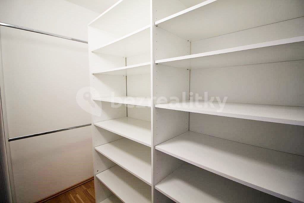 2 bedroom with open-plan kitchen flat to rent, 56 m², Plzeňská, Prague, Prague 2 bedroom with open-plan kitchen flat to rent, 56 m², Plzeňská, Prague, Prague