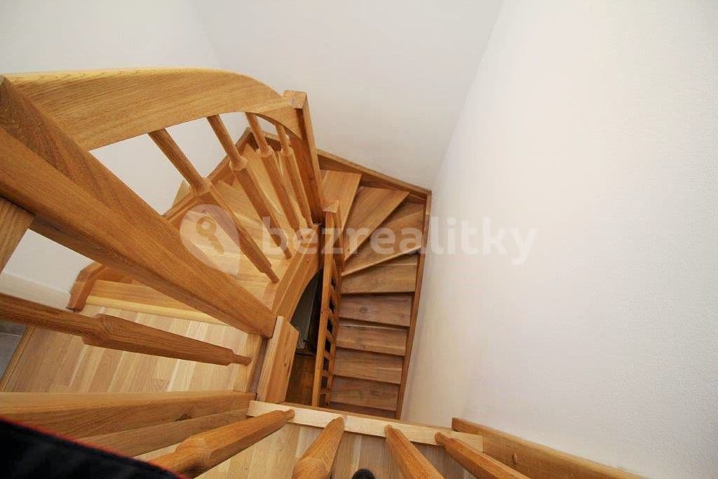 2 bedroom with open-plan kitchen flat to rent, 56 m², Plzeňská, Prague, Prague 2 bedroom with open-plan kitchen flat to rent, 56 m², Plzeňská, Prague, Prague