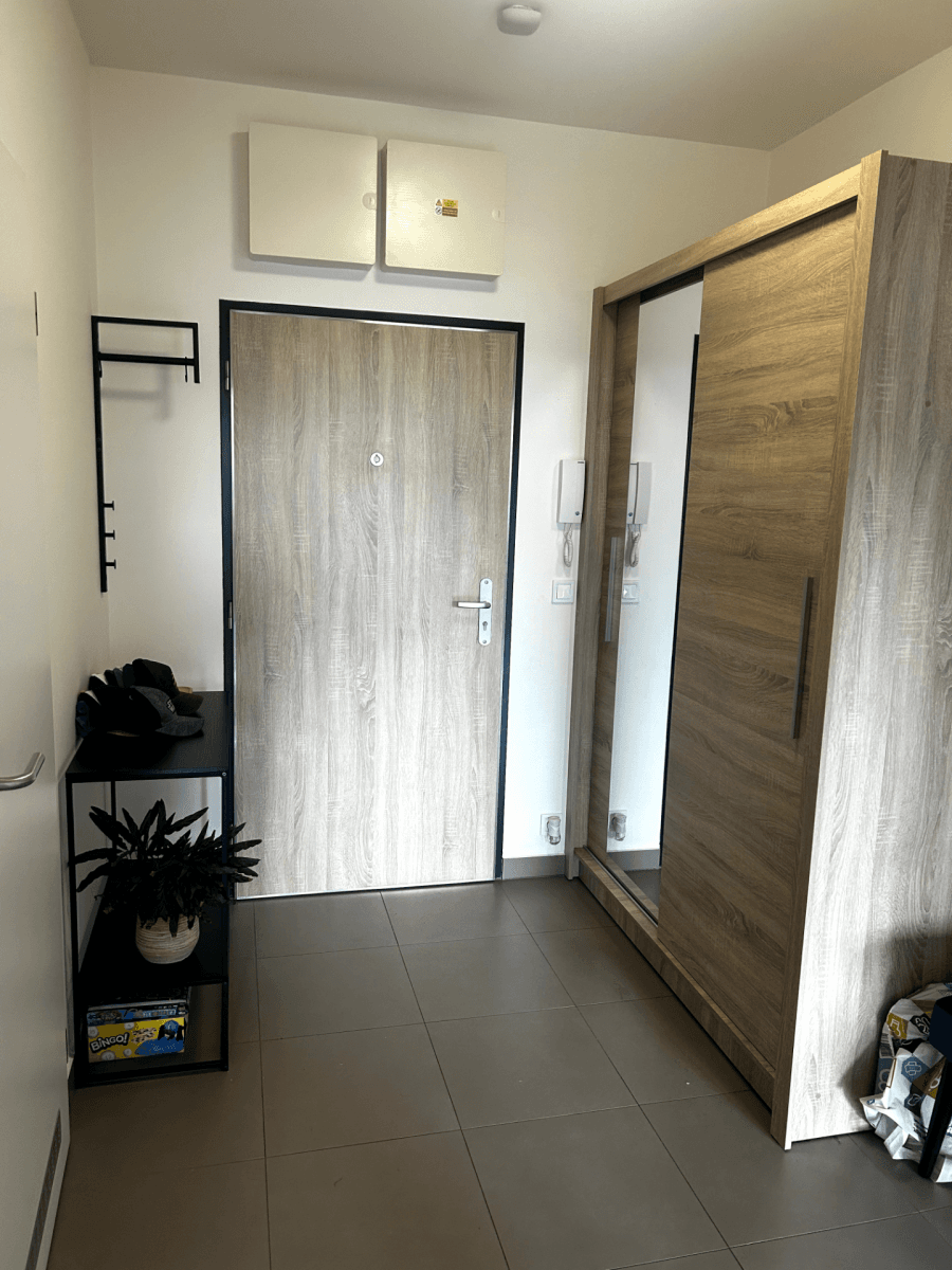 1 bedroom with open-plan kitchen flat to rent, 65 m², Granitova, Prague, Prague 1 bedroom with open-plan kitchen flat to rent, 65 m², Granitova, Prague, Prague