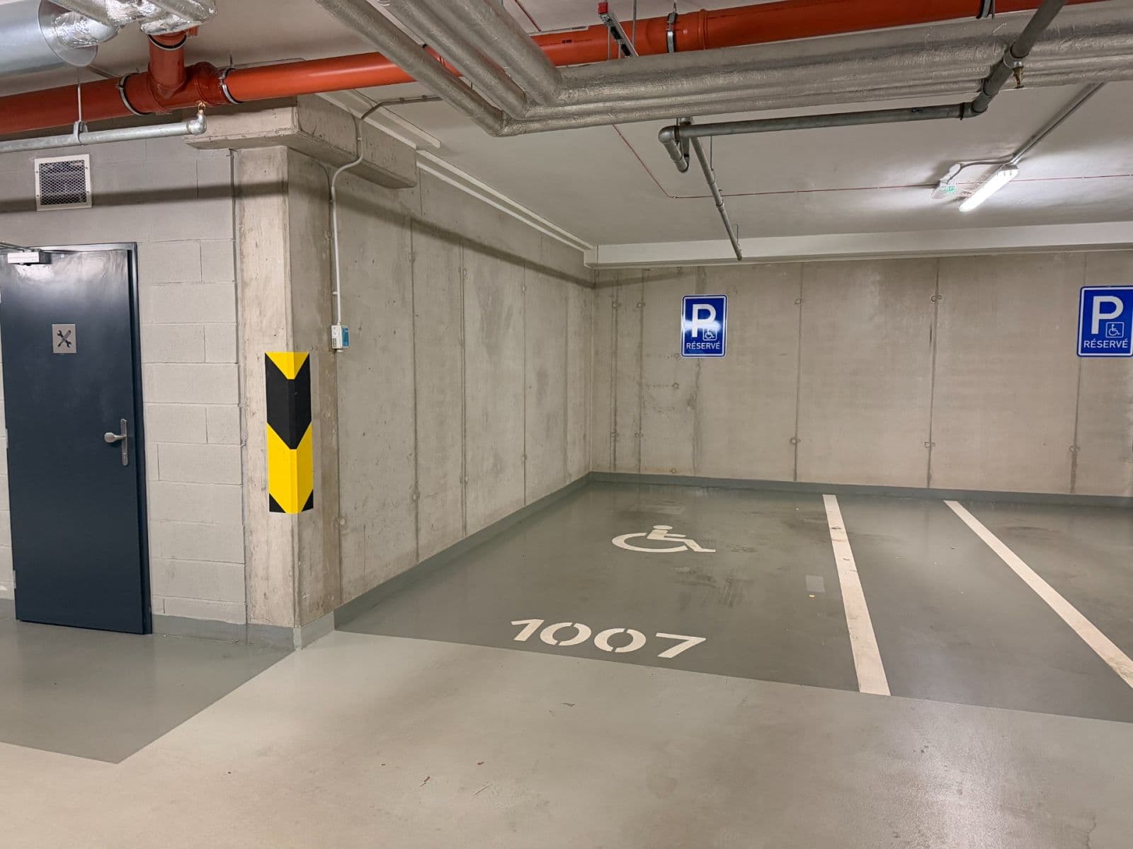 1 bedroom with open-plan kitchen flat to rent, 65 m², Granitova, Prague, Prague 1 bedroom with open-plan kitchen flat to rent, 65 m², Granitova, Prague, Prague