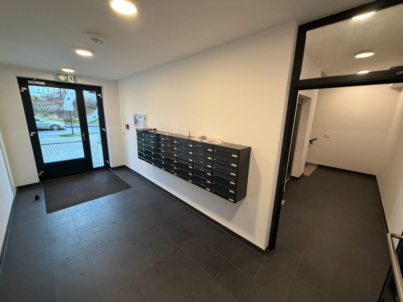 1 bedroom with open-plan kitchen flat to rent, 65 m², Granitova, Prague, Prague 1 bedroom with open-plan kitchen flat to rent, 65 m², Granitova, Prague, Prague