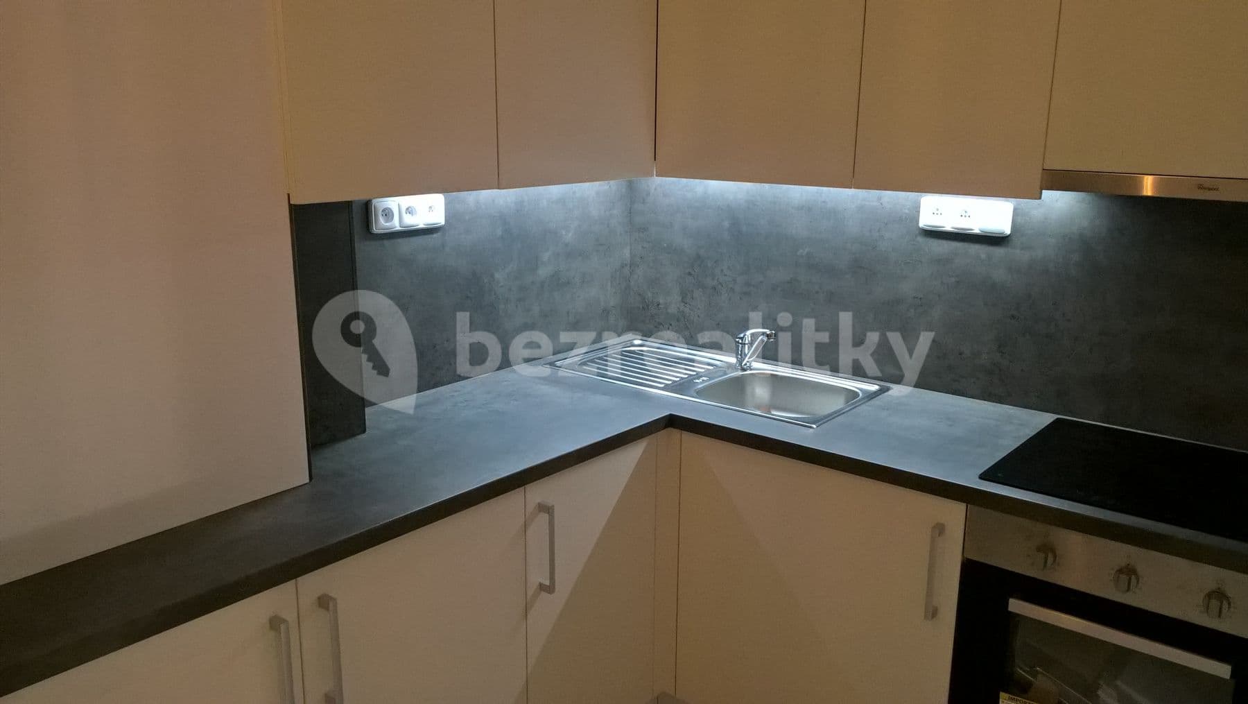 1 bedroom flat to rent, 38 m², Vranovská, Brno, Jihomoravský Region 1 bedroom flat to rent, 38 m², Vranovská, Brno, Jihomoravský Region
