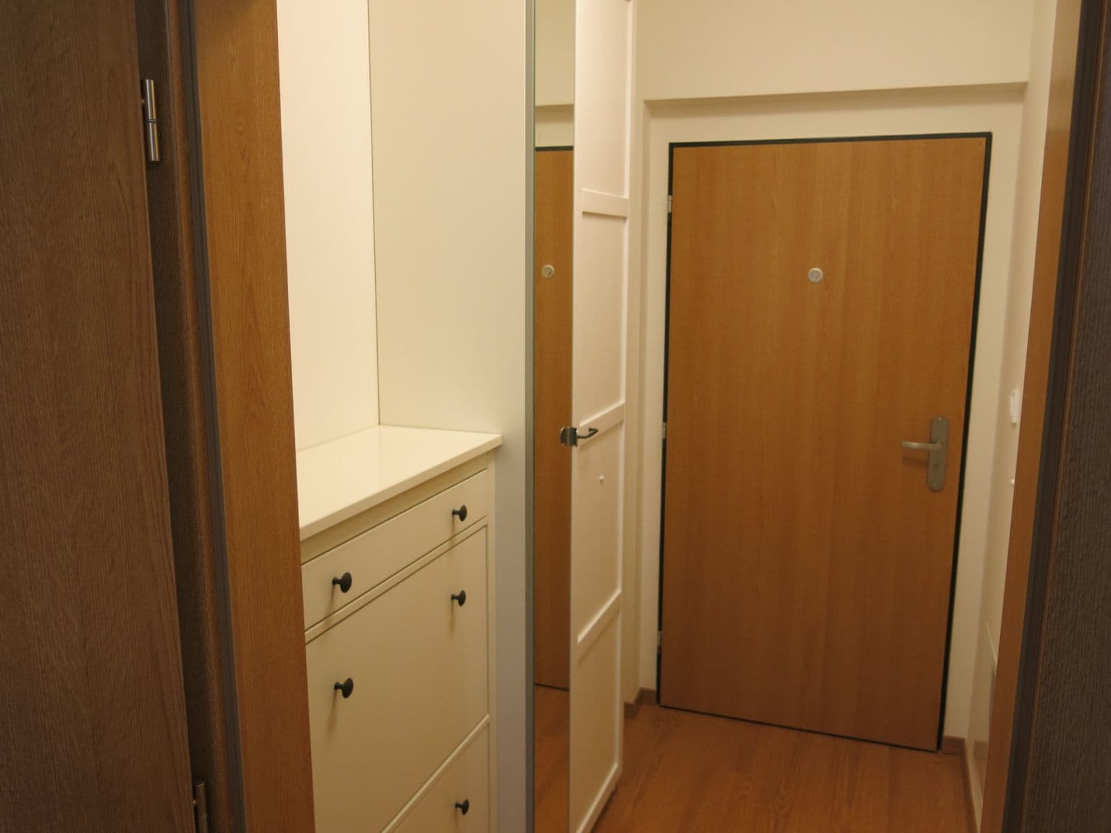 Studio flat to rent, 29 m², Holýšovská, Prague, Prague Studio flat to rent, 29 m², Holýšovská, Prague, Prague