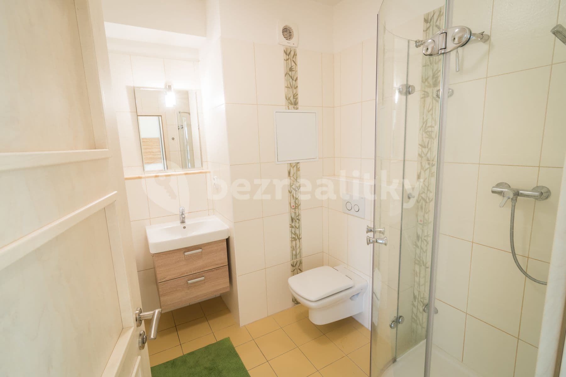 1 bedroom with open-plan kitchen flat to rent, 60 m², Federova, Prague, Prague 1 bedroom with open-plan kitchen flat to rent, 60 m², Federova, Prague, Prague