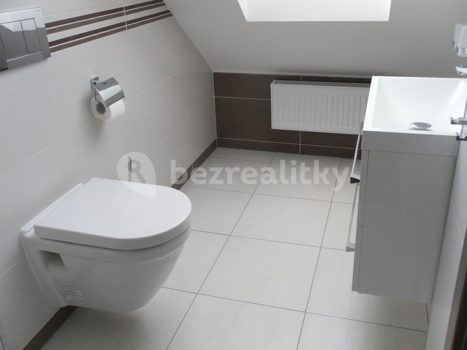 1 bedroom with open-plan kitchen flat to rent, 40 m², V Zámku, Pozořice, Jihomoravský Region 1 bedroom with open-plan kitchen flat to rent, 40 m², V Zámku, Pozořice, Jihomoravský Region