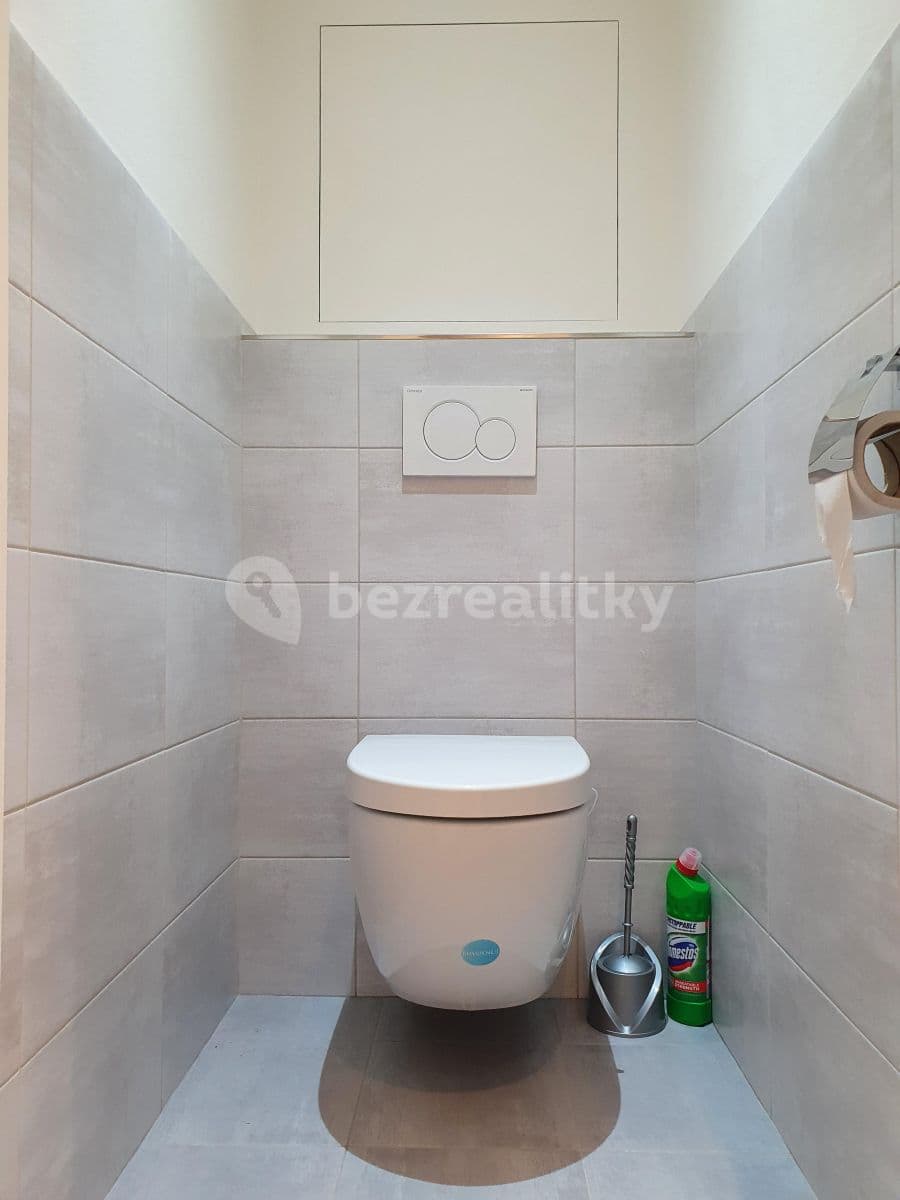 Studio flat to rent, 33 m², Zahradníčkova, Prague, Prague Studio flat to rent, 33 m², Zahradníčkova, Prague, Prague