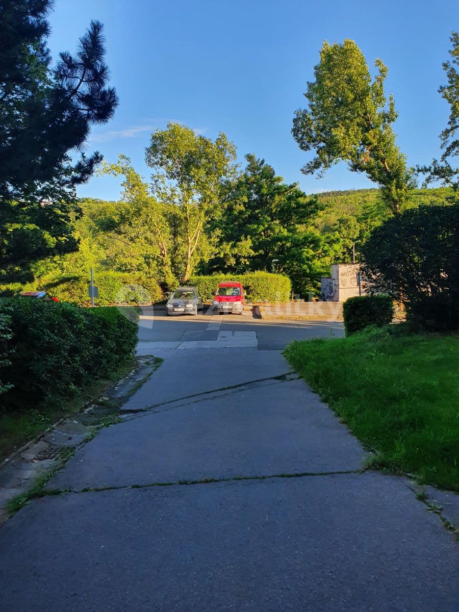 Studio flat to rent, 33 m², Zahradníčkova, Prague, Prague Studio flat to rent, 33 m², Zahradníčkova, Prague, Prague