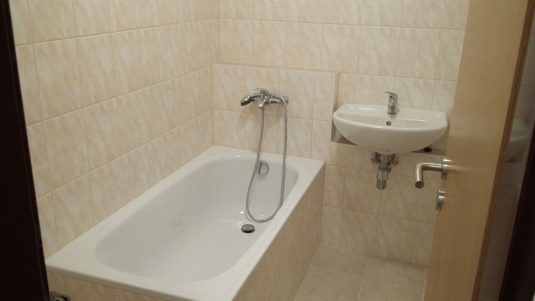 1 bedroom with open-plan kitchen flat to rent, 45 m², Hradecká, Hradec Králové, Královéhradecký Region 1 bedroom with open-plan kitchen flat to rent, 45 m², Hradecká, Hradec Králové, Královéhradecký Region