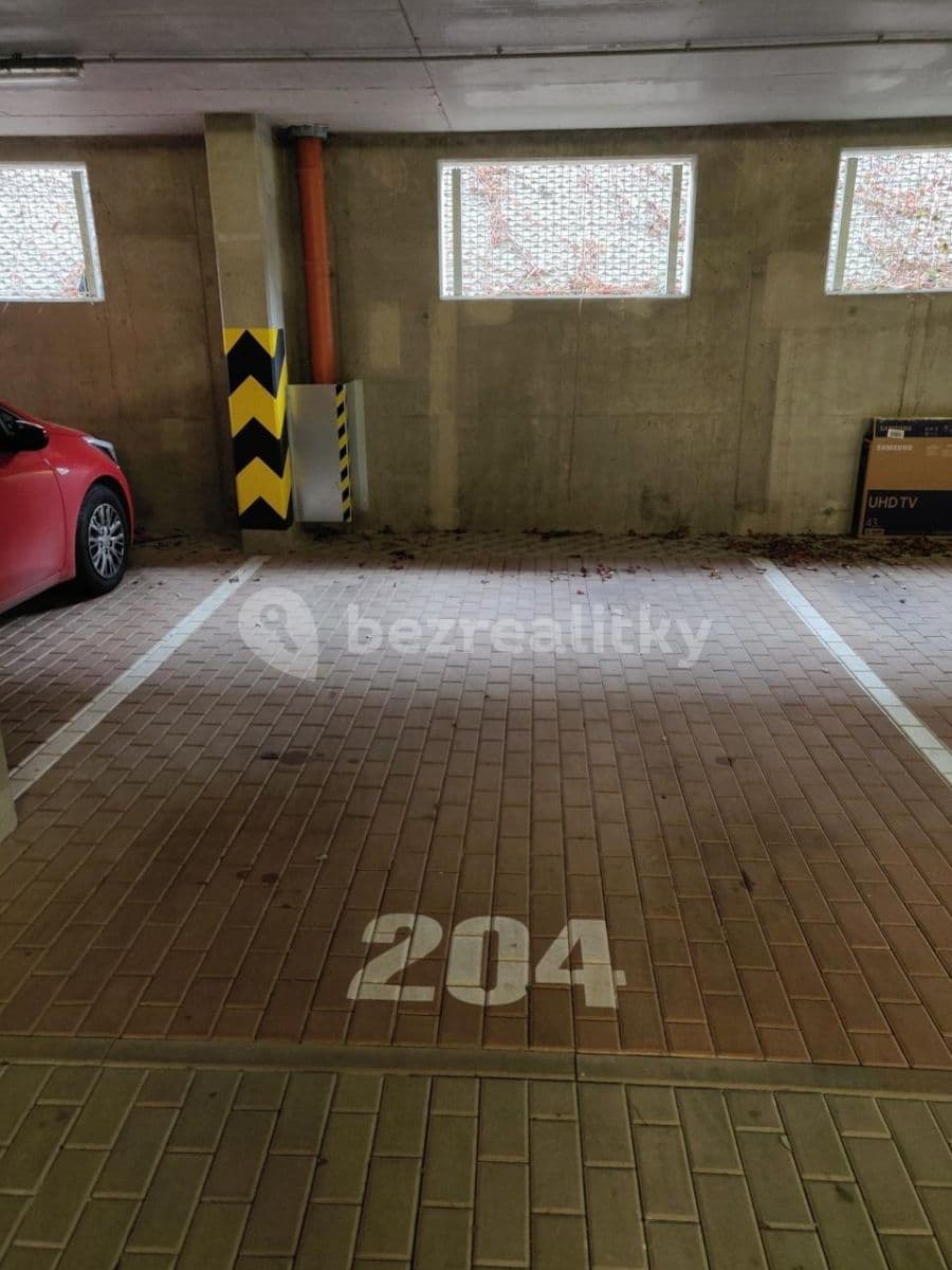 1 bedroom with open-plan kitchen flat to rent, 50 m², Makedonská, Prague, Prague 1 bedroom with open-plan kitchen flat to rent, 50 m², Makedonská, Prague, Prague