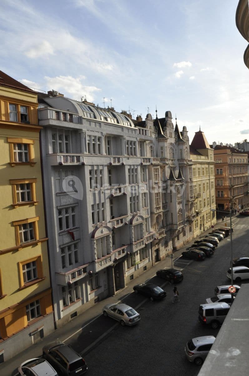 2 bedroom flat to rent, 86 m², Polská, Prague, Prague 2 bedroom flat to rent, 86 m², Polská, Prague, Prague
