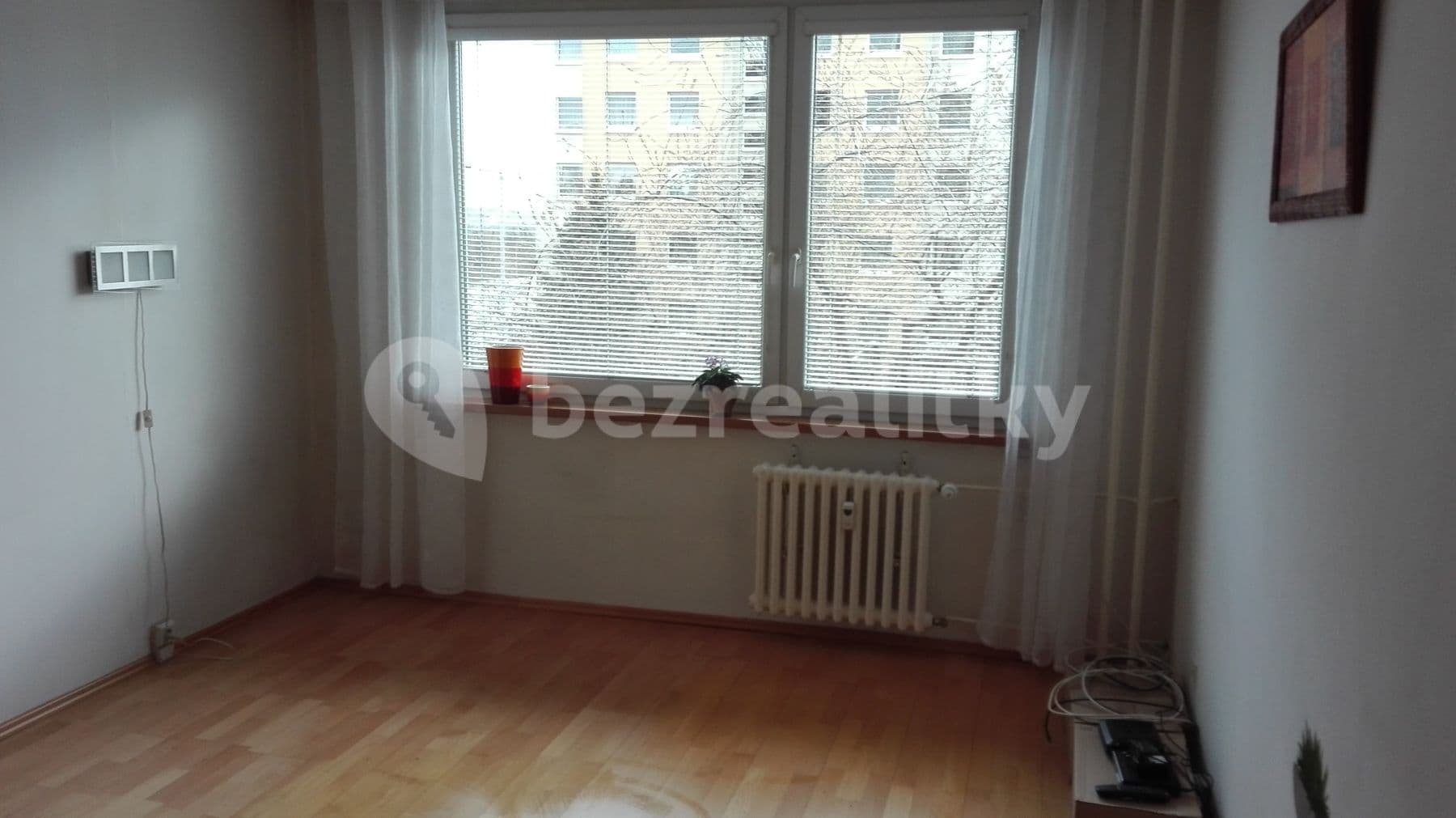 1 bedroom with open-plan kitchen flat to rent, 45 m², Petržílova, Prague, Prague 1 bedroom with open-plan kitchen flat to rent, 45 m², Petržílova, Prague, Prague