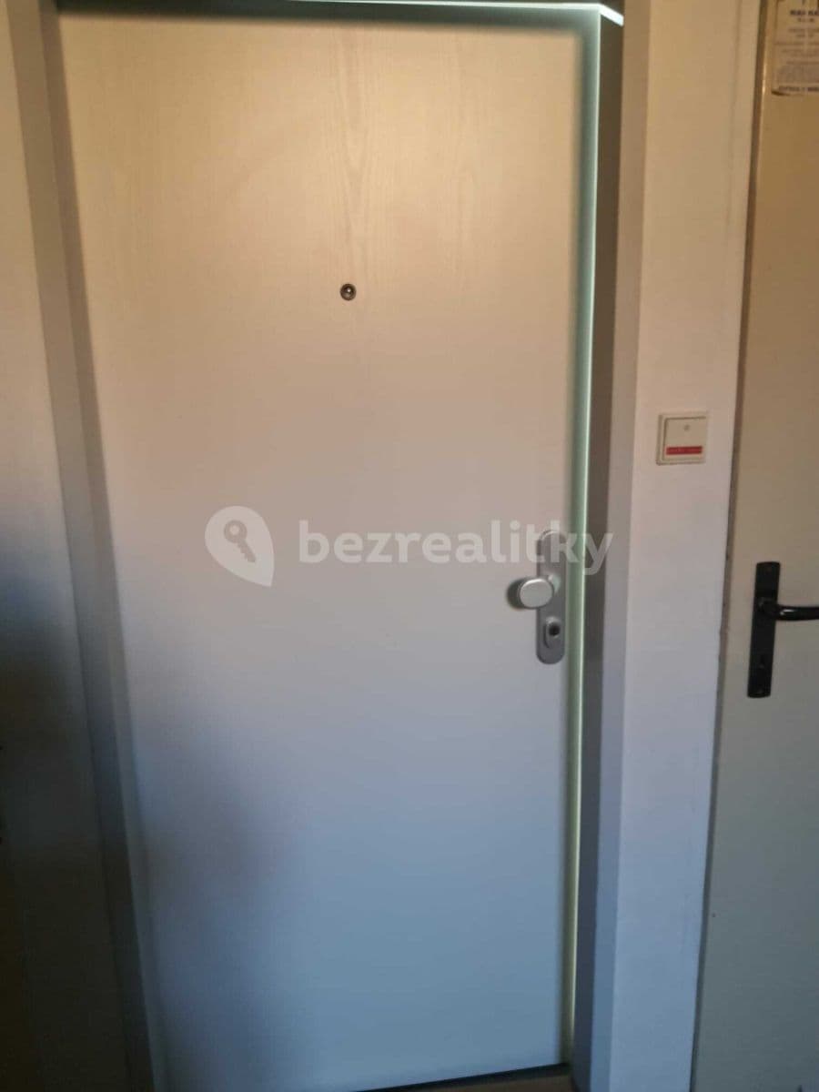 1 bedroom flat to rent, 36 m², Budovatelská, Ostrava, Moravskoslezský Region 1 bedroom flat to rent, 36 m², Budovatelská, Ostrava, Moravskoslezský Region