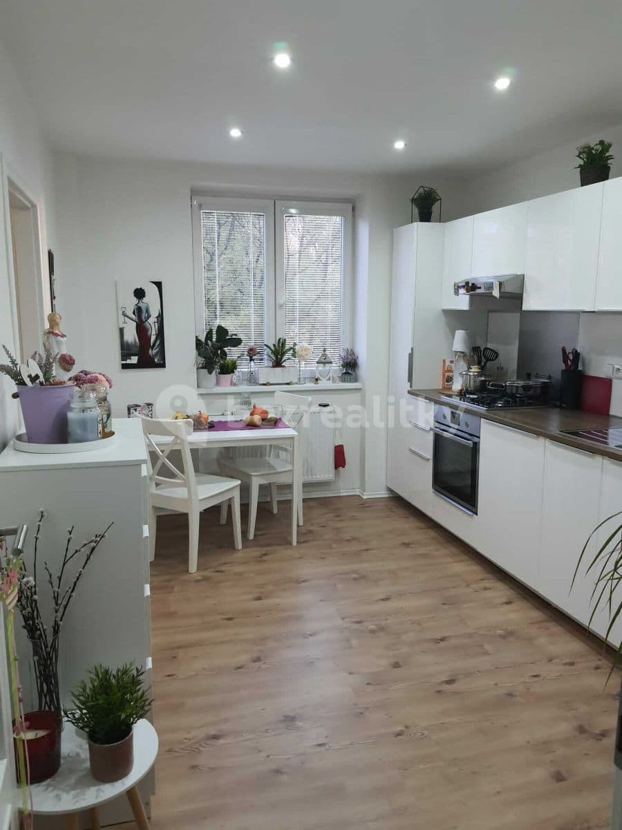 1 bedroom flat to rent, 36 m², Budovatelská, Ostrava, Moravskoslezský Region 1 bedroom flat to rent, 36 m², Budovatelská, Ostrava, Moravskoslezský Region