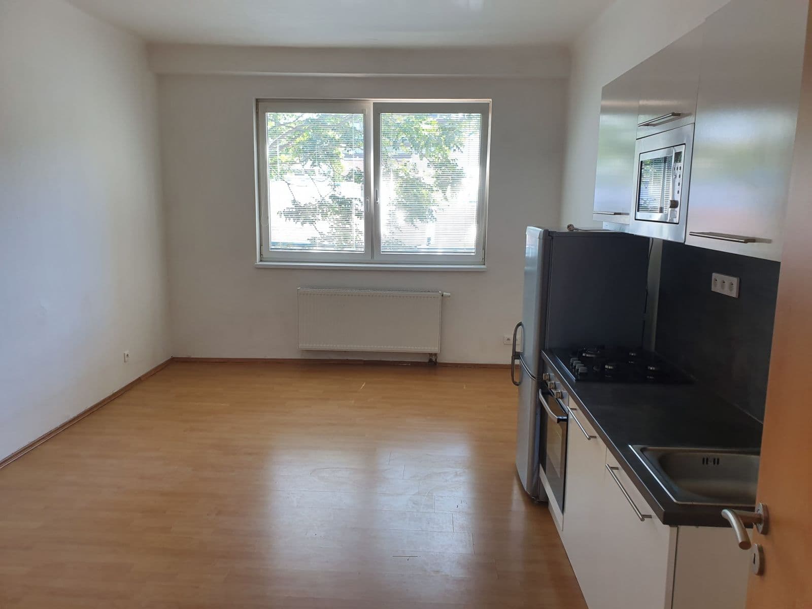 1 bedroom with open-plan kitchen flat to rent, 58 m², Baarova, Prague, Prague 1 bedroom with open-plan kitchen flat to rent, 58 m², Baarova, Prague, Prague