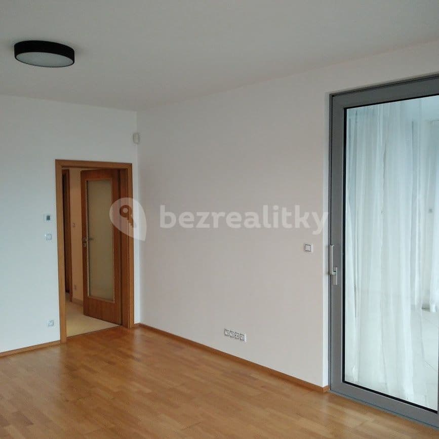 2 bedroom with open-plan kitchen flat to rent, 124 m², Vojenova, Prague, Prague 2 bedroom with open-plan kitchen flat to rent, 124 m², Vojenova, Prague, Prague