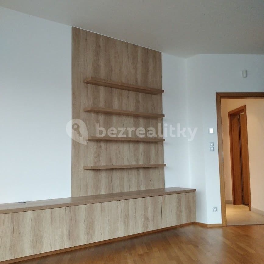 2 bedroom with open-plan kitchen flat to rent, 124 m², Vojenova, Prague, Prague 2 bedroom with open-plan kitchen flat to rent, 124 m², Vojenova, Prague, Prague