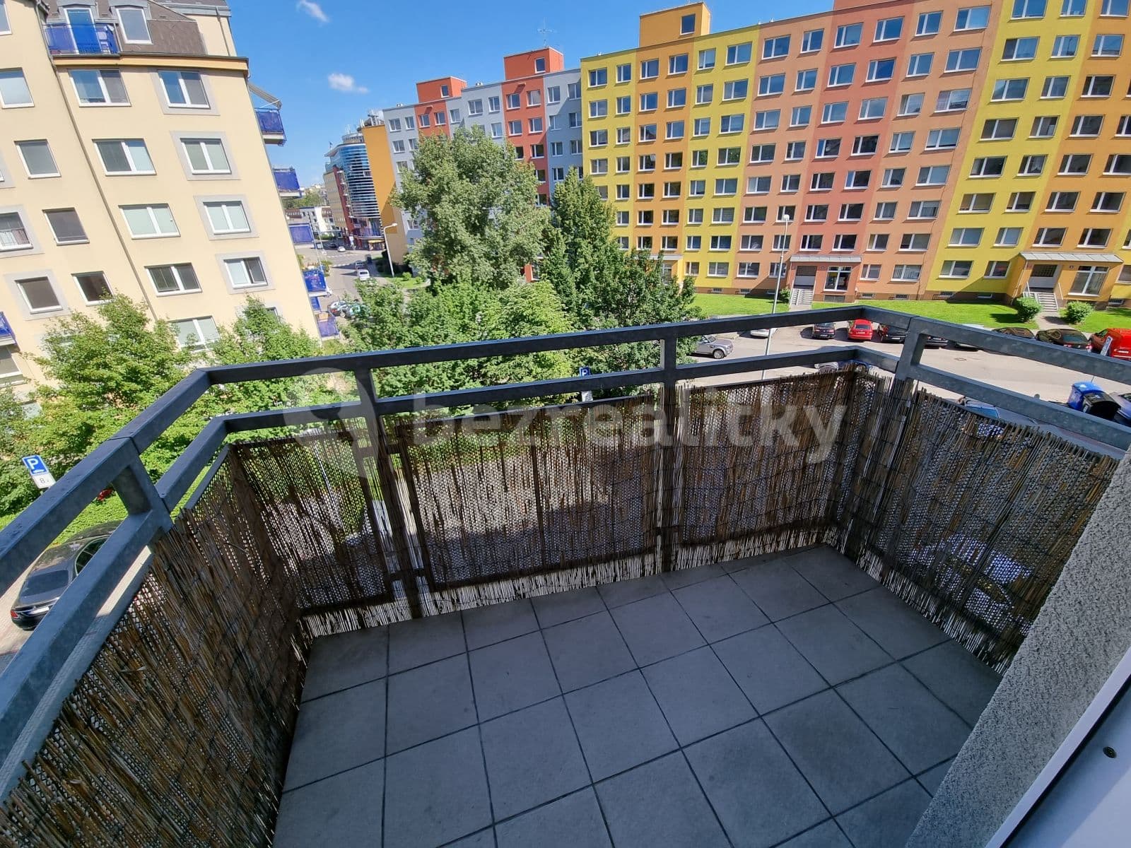 1 bedroom with open-plan kitchen flat to rent, 68 m², Kovanecká, Prague, Prague 1 bedroom with open-plan kitchen flat to rent, 68 m², Kovanecká, Prague, Prague