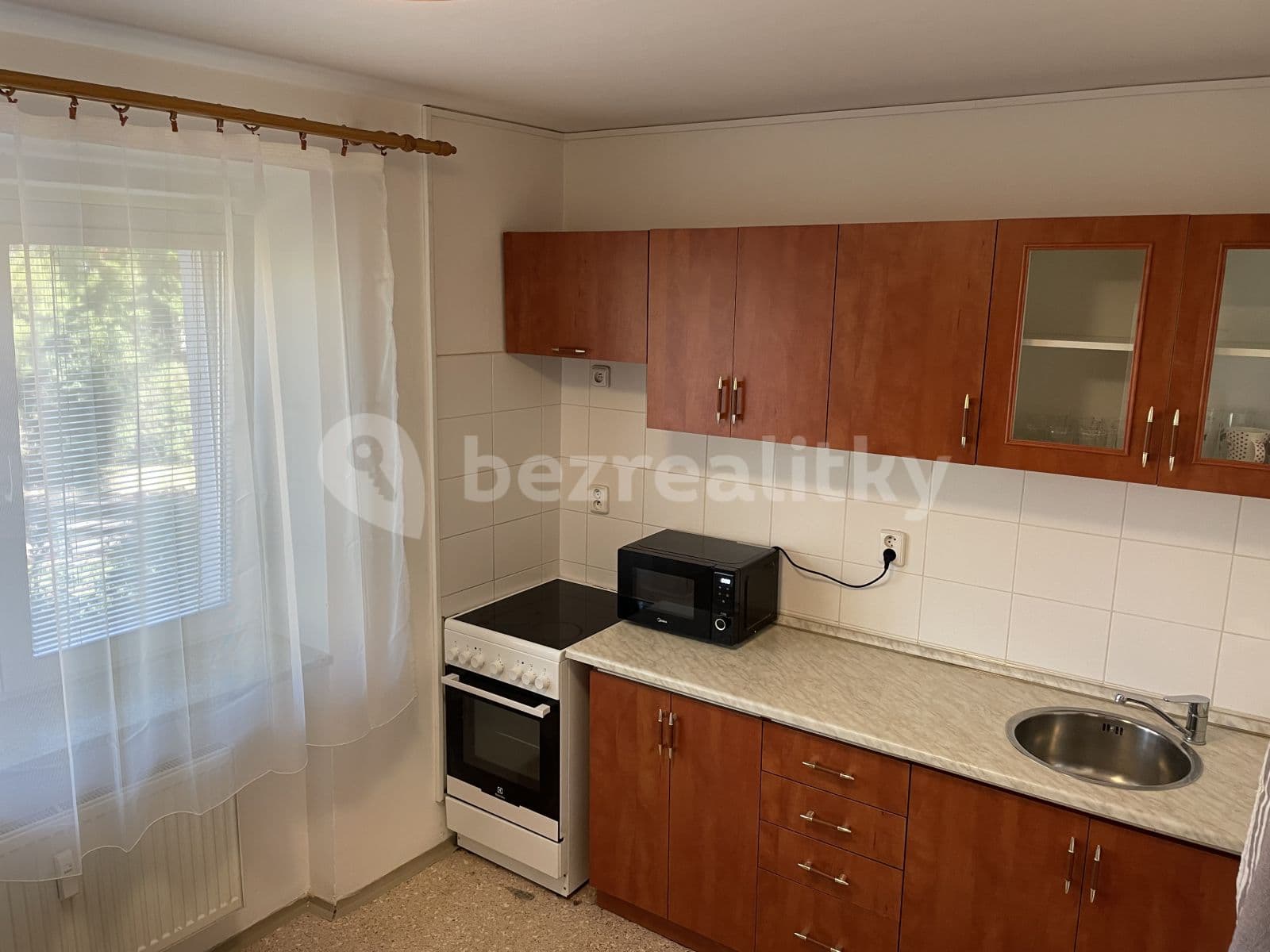 1 bedroom flat to rent, 27 m², Sibiřská, Brno, Jihomoravský Region 1 bedroom flat to rent, 27 m², Sibiřská, Brno, Jihomoravský Region
