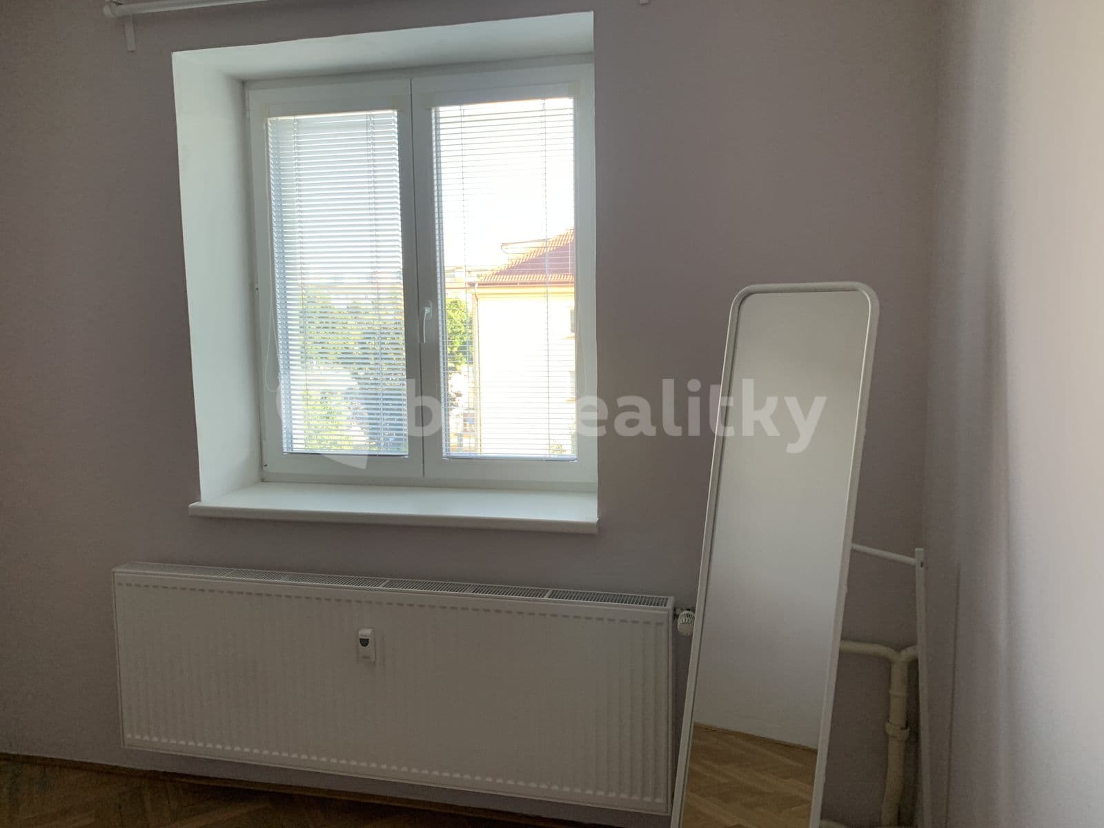 2 bedroom flat to rent, 57 m², U Kombinátu, Prague, Prague 2 bedroom flat to rent, 57 m², U Kombinátu, Prague, Prague