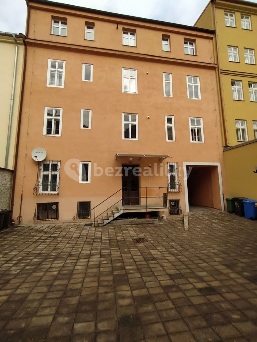 3 bedroom flat to rent, 110 m², Roháčova, Prague, Prague 3 bedroom flat to rent, 110 m², Roháčova, Prague, Prague