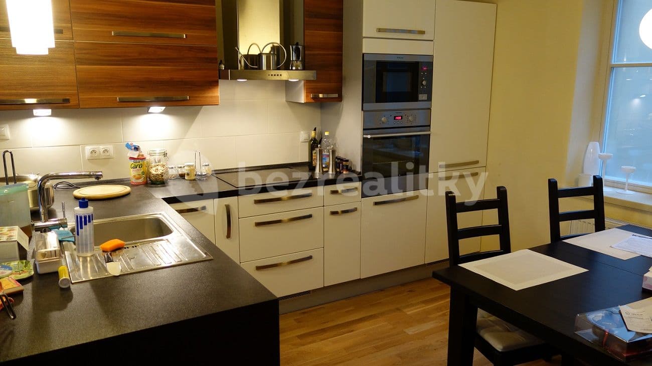 1 bedroom with open-plan kitchen flat to rent, 69 m², Na Maninách, Prague, Prague 1 bedroom with open-plan kitchen flat to rent, 69 m², Na Maninách, Prague, Prague
