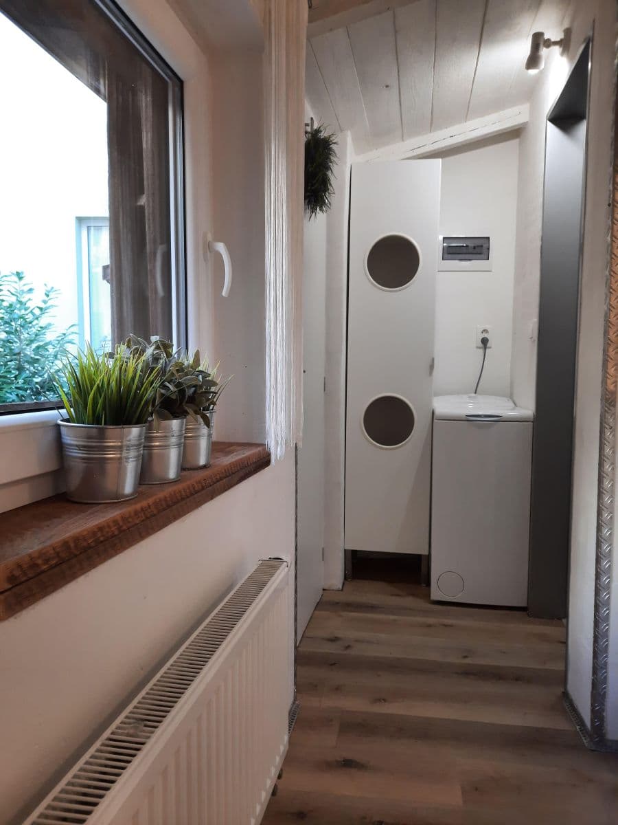 Studio flat to rent, 16 m², Vlkova, Prague, Prague Studio flat to rent, 16 m², Vlkova, Prague, Prague