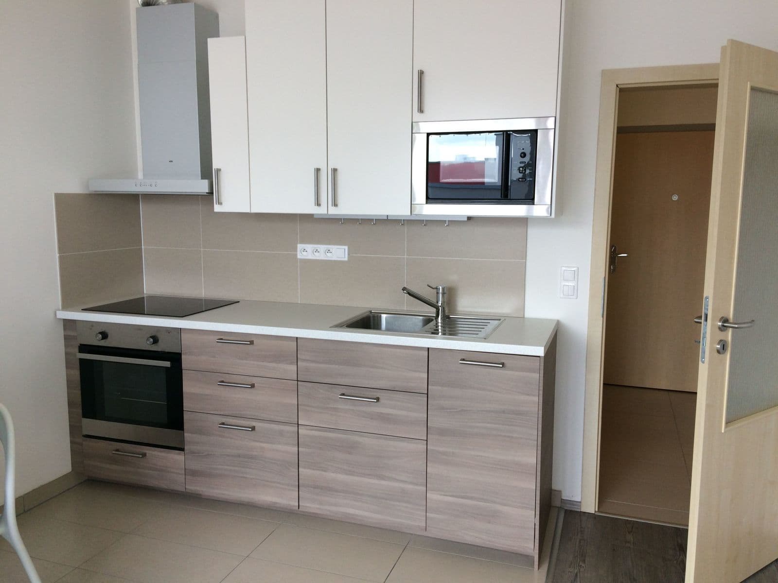 Studio flat to rent, 31 m², Farkašova, Prague, Prague Studio flat to rent, 31 m², Farkašova, Prague, Prague