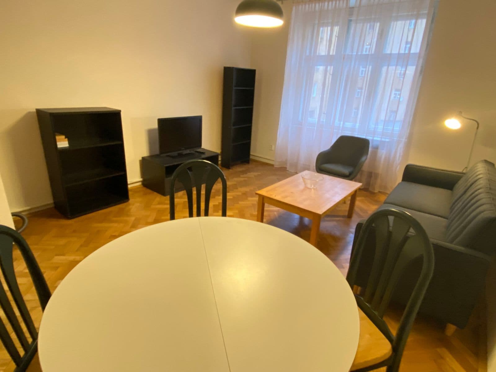 1 bedroom with open-plan kitchen flat to rent, 45 m², Biskupcova, Prague, Prague 1 bedroom with open-plan kitchen flat to rent, 45 m², Biskupcova, Prague, Prague