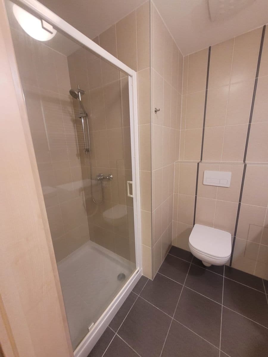 Studio flat to rent, 27 m², Holýšovská, Prague, Prague Studio flat to rent, 27 m², Holýšovská, Prague, Prague