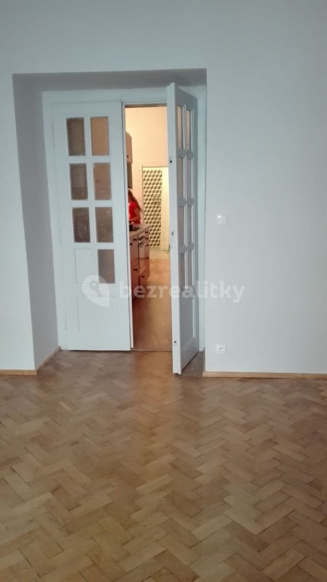 2 bedroom with open-plan kitchen flat to rent, 104 m², Kodaňská, Prague, Prague 2 bedroom with open-plan kitchen flat to rent, 104 m², Kodaňská, Prague, Prague