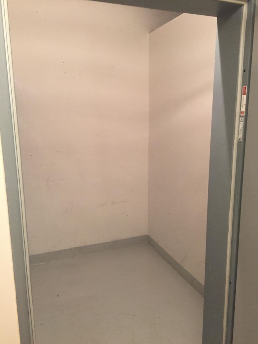 non-residential property to rent, 5 m², Prague, Prague non-residential property to rent, 5 m², Prague, Prague