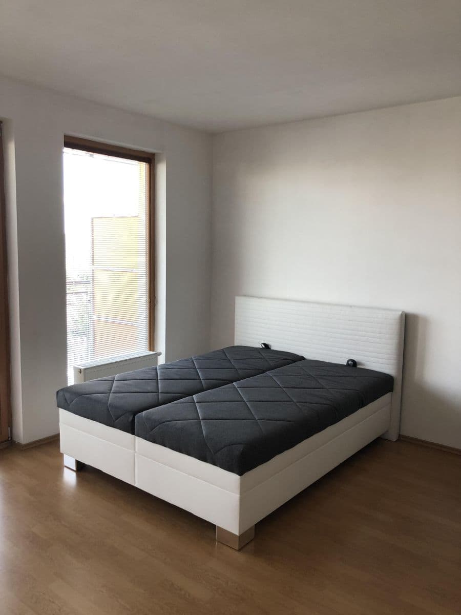 Studio flat to rent, 51 m², Panuškova, Prague, Prague Studio flat to rent, 51 m², Panuškova, Prague, Prague