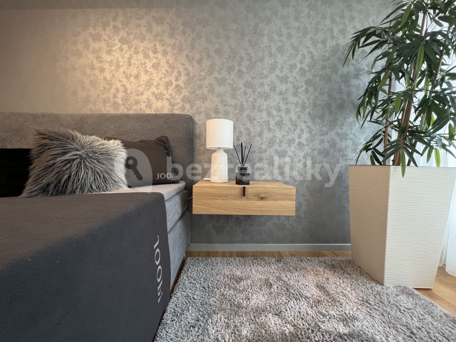 1 bedroom with open-plan kitchen flat to rent, 55 m², Voskovcova, Prague, Prague 1 bedroom with open-plan kitchen flat to rent, 55 m², Voskovcova, Prague, Prague
