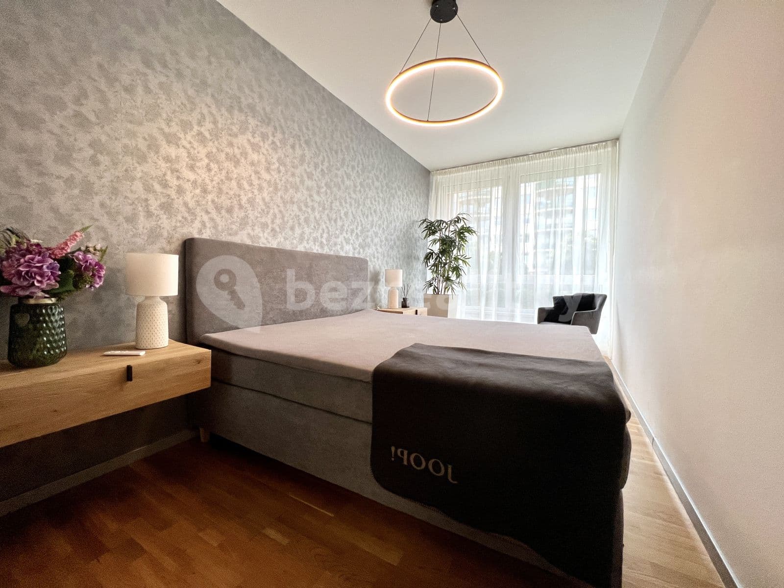 1 bedroom with open-plan kitchen flat to rent, 55 m², Voskovcova, Prague, Prague 1 bedroom with open-plan kitchen flat to rent, 55 m², Voskovcova, Prague, Prague