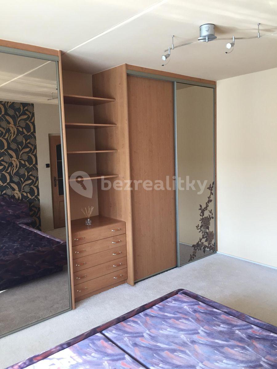 3 bedroom flat to rent, 91 m², Jilemnického, Ústí nad Orlicí, Pardubický Region