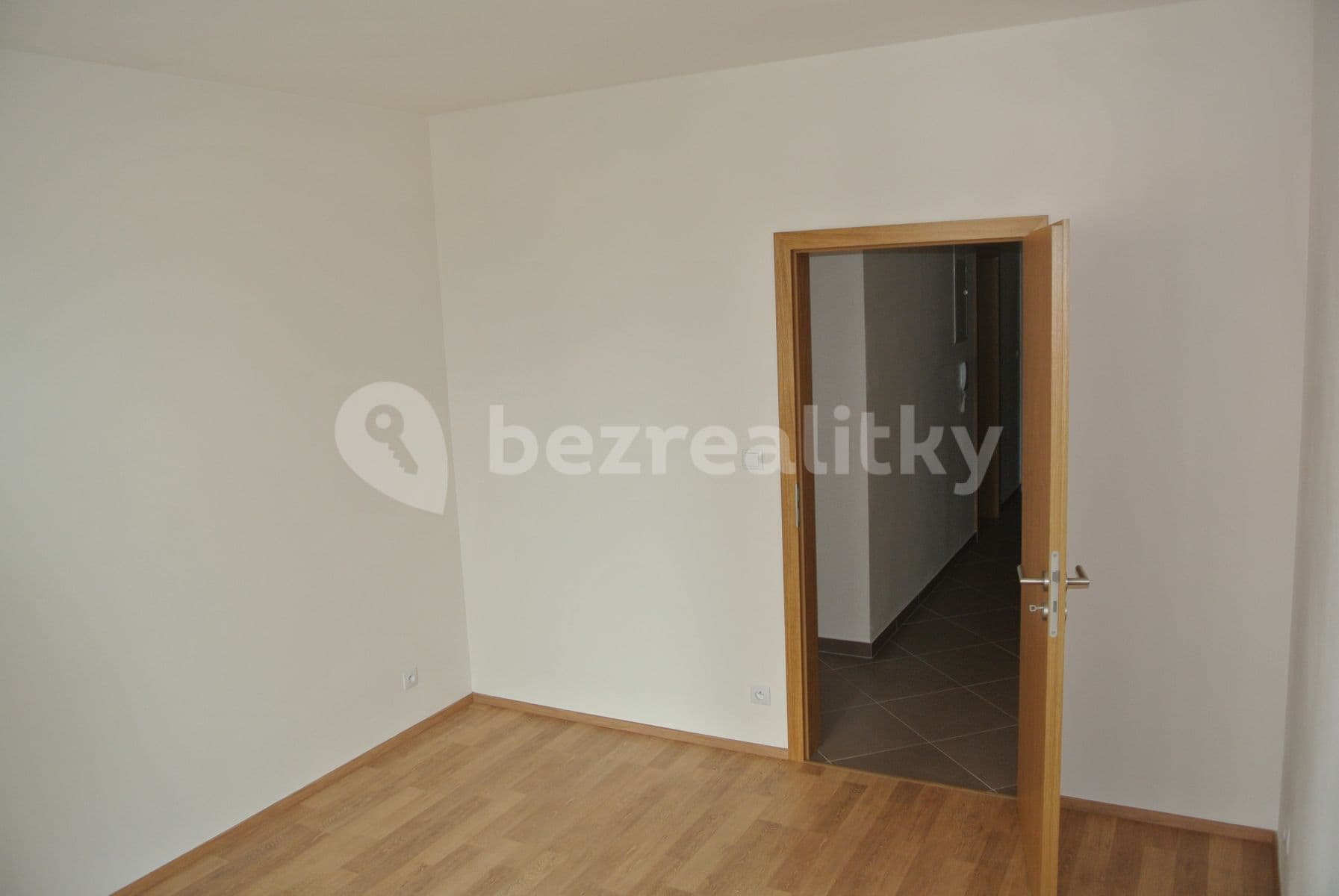 1 bedroom with open-plan kitchen flat to rent, 62 m², Hlučkova, Prague, Prague 1 bedroom with open-plan kitchen flat to rent, 62 m², Hlučkova, Prague, Prague