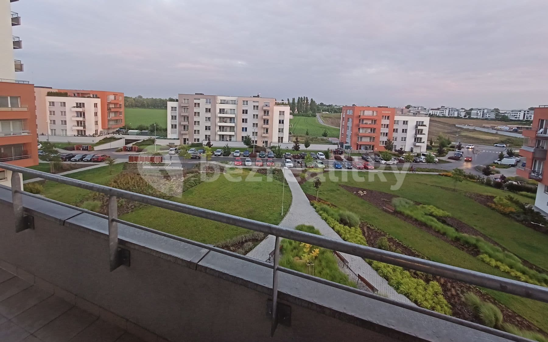 1 bedroom with open-plan kitchen flat to rent, 62 m², Hlučkova, Prague, Prague 1 bedroom with open-plan kitchen flat to rent, 62 m², Hlučkova, Prague, Prague
