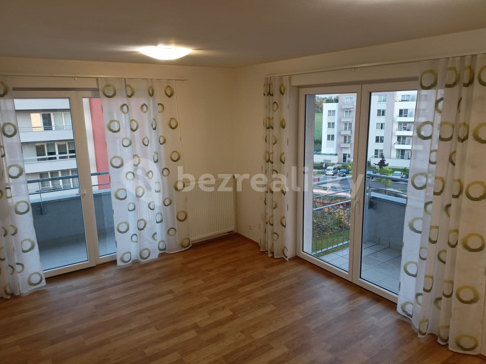 1 bedroom with open-plan kitchen flat to rent, 62 m², Hlučkova, Prague, Prague 1 bedroom with open-plan kitchen flat to rent, 62 m², Hlučkova, Prague, Prague