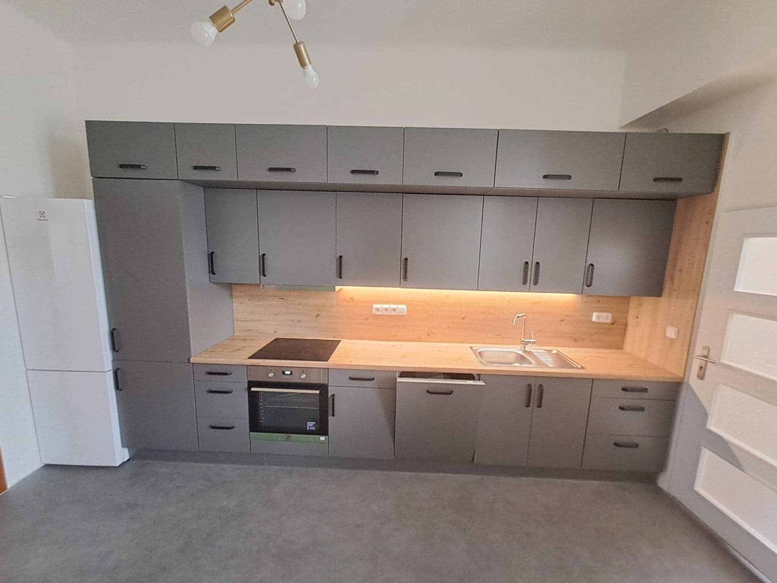 1 bedroom with open-plan kitchen flat to rent, 42 m², Heydukova, Prague, Prague 1 bedroom with open-plan kitchen flat to rent, 42 m², Heydukova, Prague, Prague