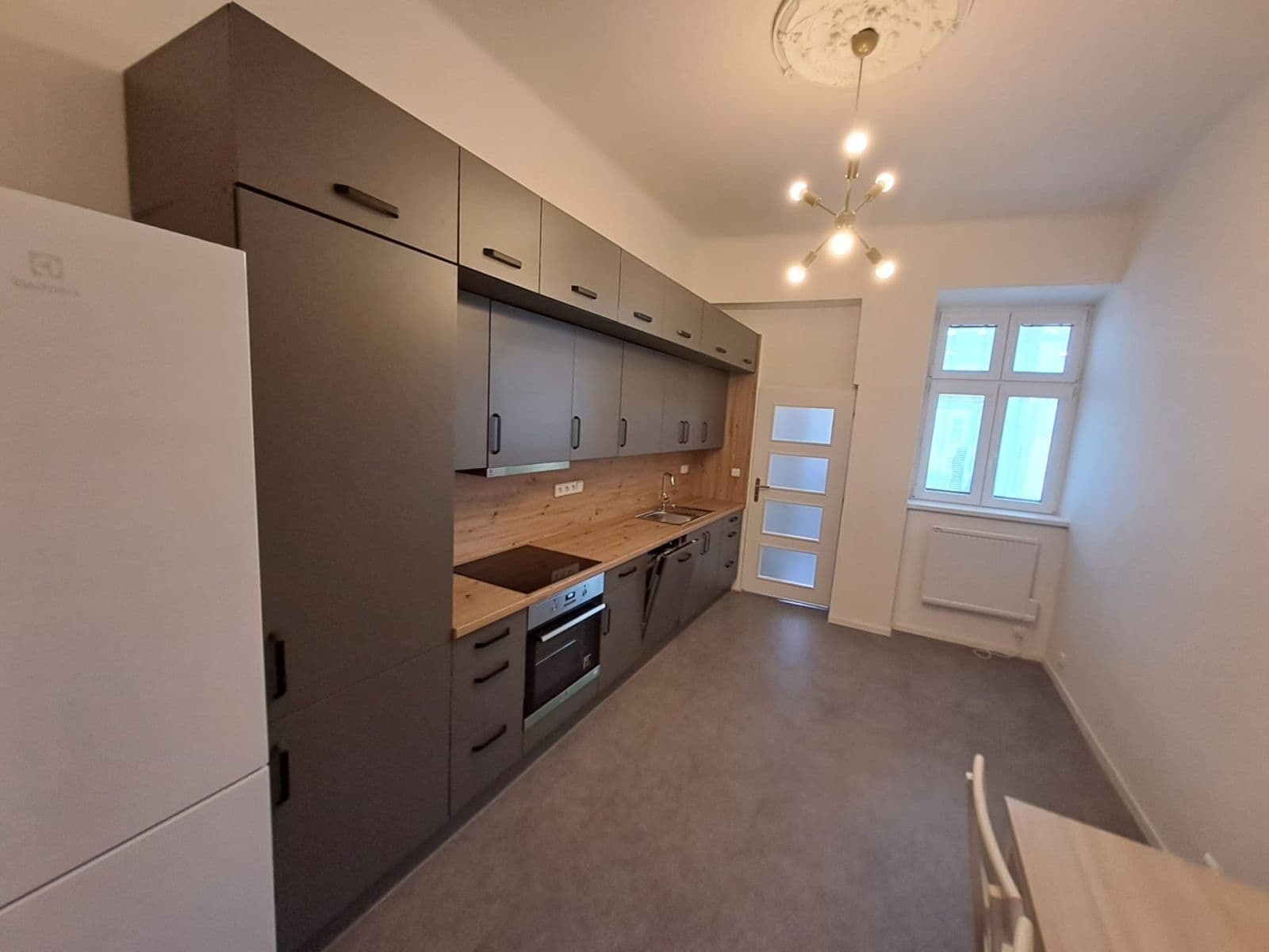 1 bedroom with open-plan kitchen flat to rent, 42 m², Heydukova, Prague, Prague 1 bedroom with open-plan kitchen flat to rent, 42 m², Heydukova, Prague, Prague
