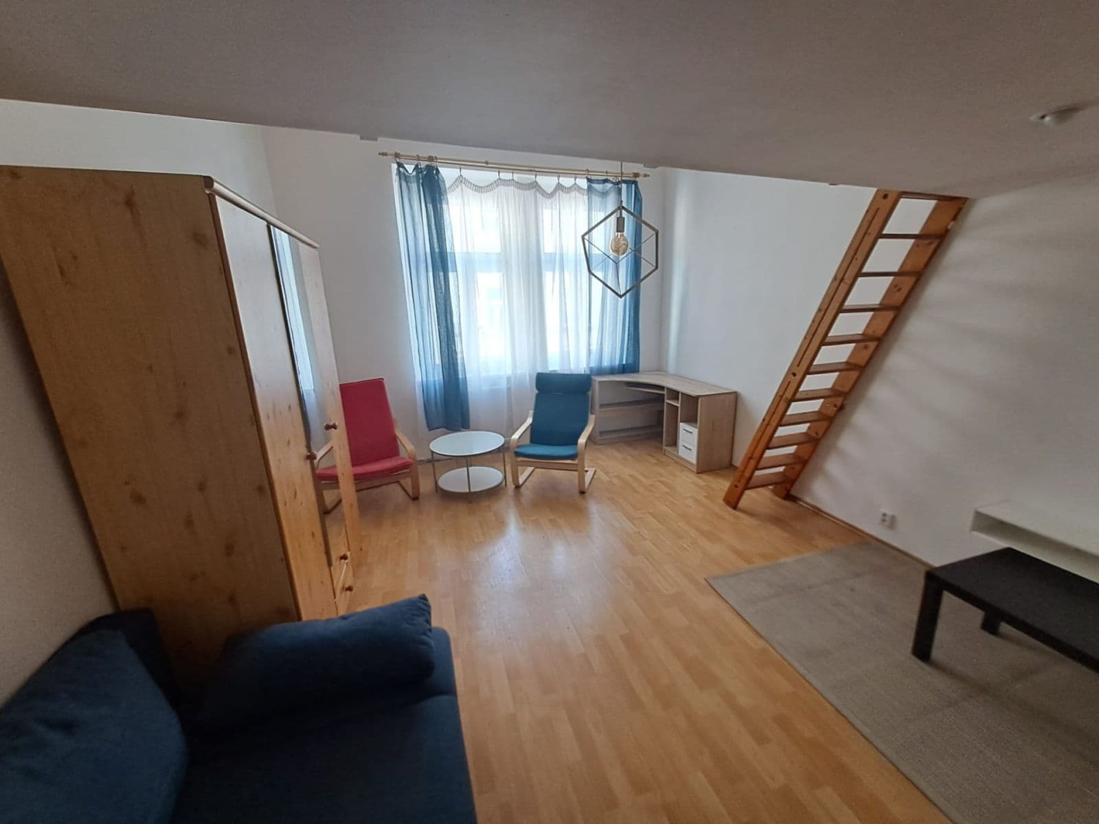 1 bedroom with open-plan kitchen flat to rent, 42 m², Heydukova, Prague, Prague 1 bedroom with open-plan kitchen flat to rent, 42 m², Heydukova, Prague, Prague