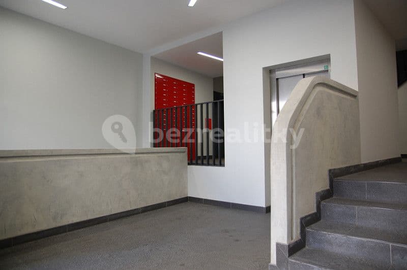 2 bedroom with open-plan kitchen flat to rent, 85 m², U Libeňského pivovaru, Prague, Prague 2 bedroom with open-plan kitchen flat to rent, 85 m², U Libeňského pivovaru, Prague, Prague