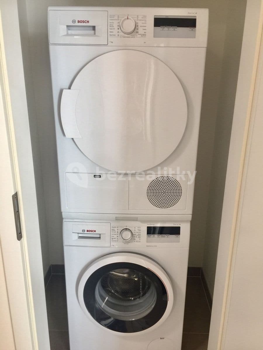 2 bedroom with open-plan kitchen flat for sale, 86 m², Nekvasilova, Prague, Prague 2 bedroom with open-plan kitchen flat for sale, 86 m², Nekvasilova, Prague, Prague