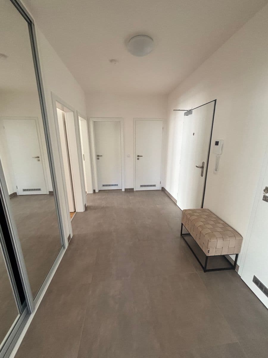 2 bedroom with open-plan kitchen flat for sale, 86 m², Nekvasilova, Prague, Prague 2 bedroom with open-plan kitchen flat for sale, 86 m², Nekvasilova, Prague, Prague