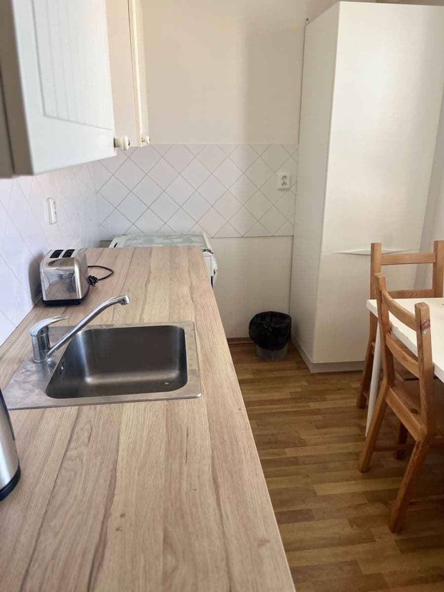 2 bedroom flat to rent, 54 m², Kafkova, Prague, Prague 2 bedroom flat to rent, 54 m², Kafkova, Prague, Prague