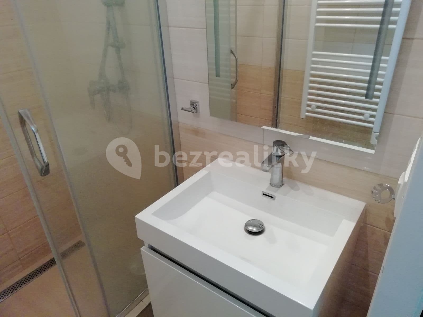 1 bedroom with open-plan kitchen flat to rent, 40 m², Šluknovská, Prague, Prague 1 bedroom with open-plan kitchen flat to rent, 40 m², Šluknovská, Prague, Prague