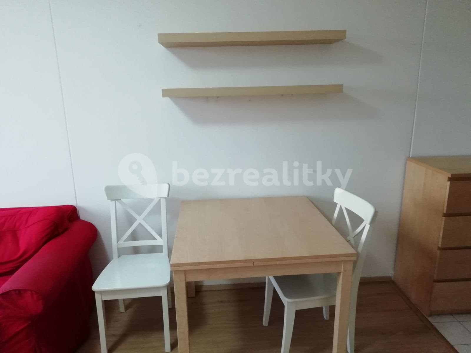 1 bedroom with open-plan kitchen flat to rent, 40 m², Šluknovská, Prague, Prague 1 bedroom with open-plan kitchen flat to rent, 40 m², Šluknovská, Prague, Prague