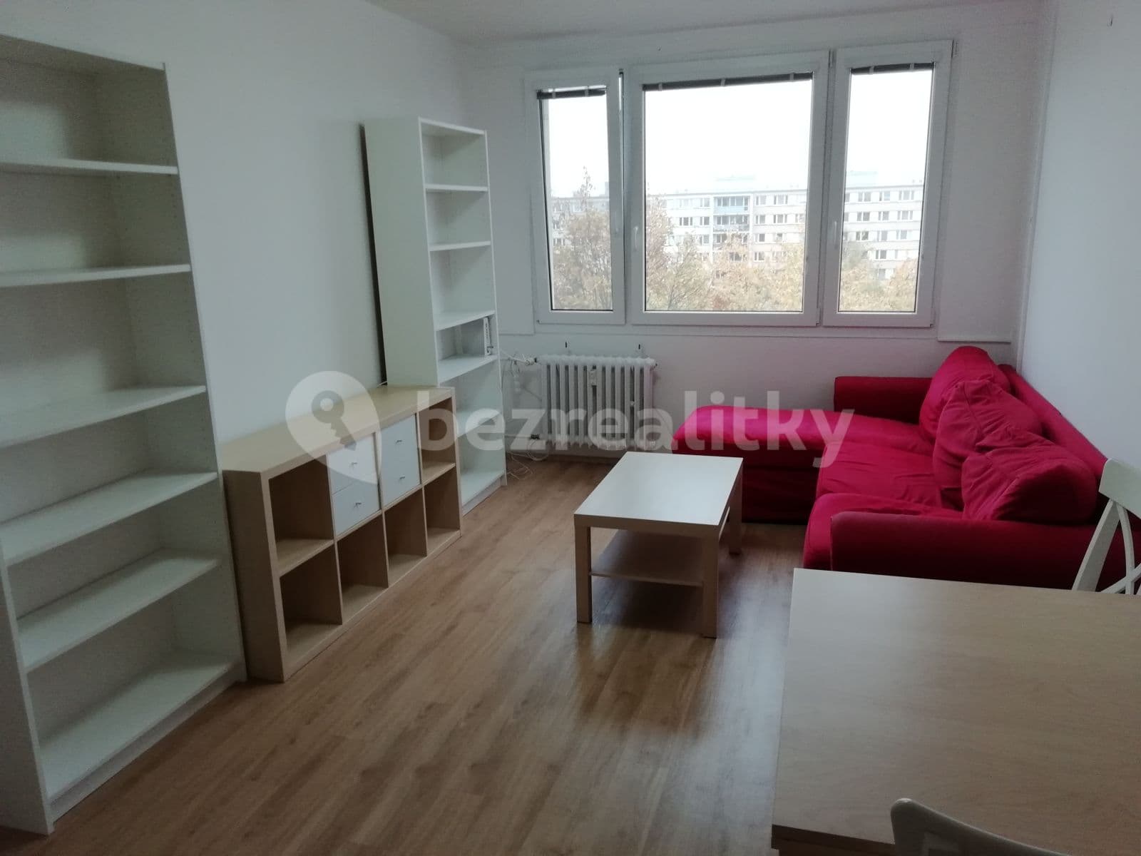 1 bedroom with open-plan kitchen flat to rent, 40 m², Šluknovská, Prague, Prague 1 bedroom with open-plan kitchen flat to rent, 40 m², Šluknovská, Prague, Prague